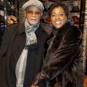 Meet your Posher, Charles